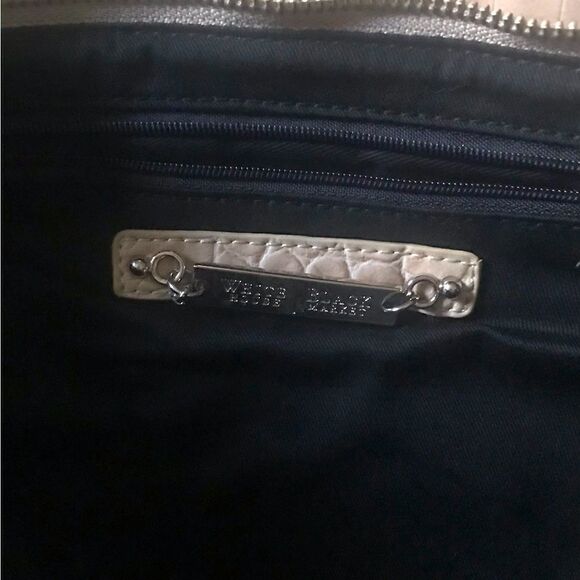 NWOT … WHITE HOUSE BLACK MARKET Clutch / Handbag - Picture 4 of 4